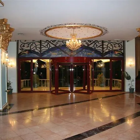 Hotell Esenboga Airport 5*