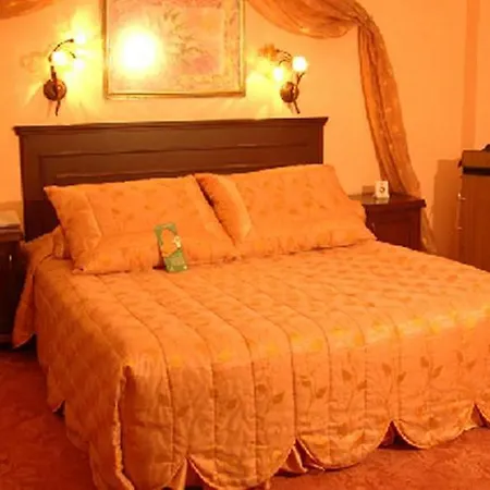 Esenboga Airport Hotell 5*