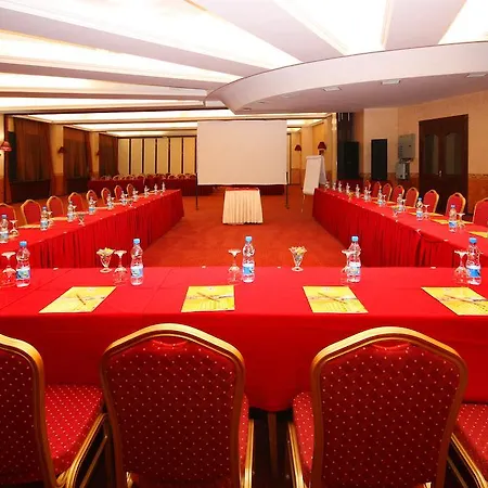 Hotel Esenboga Airport 5*