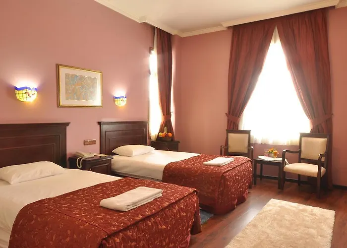 Otel Esenboga Airport 5*