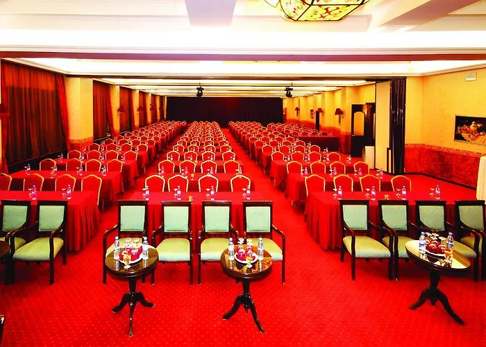 Esenboga Airport 酒店